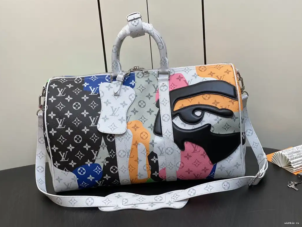 WIS 45 VUITTON KEEPALL  BANDOULIÈRE LOUIS 0503